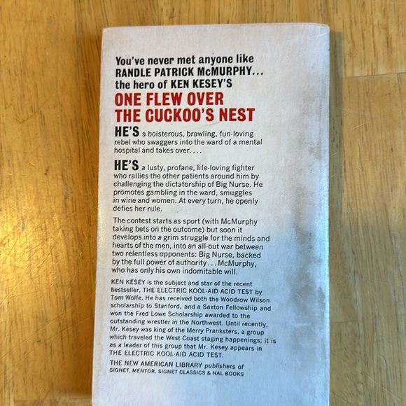 Original Paperback One Flew Over the Cuckoo's Nest - Picture 4 of 4